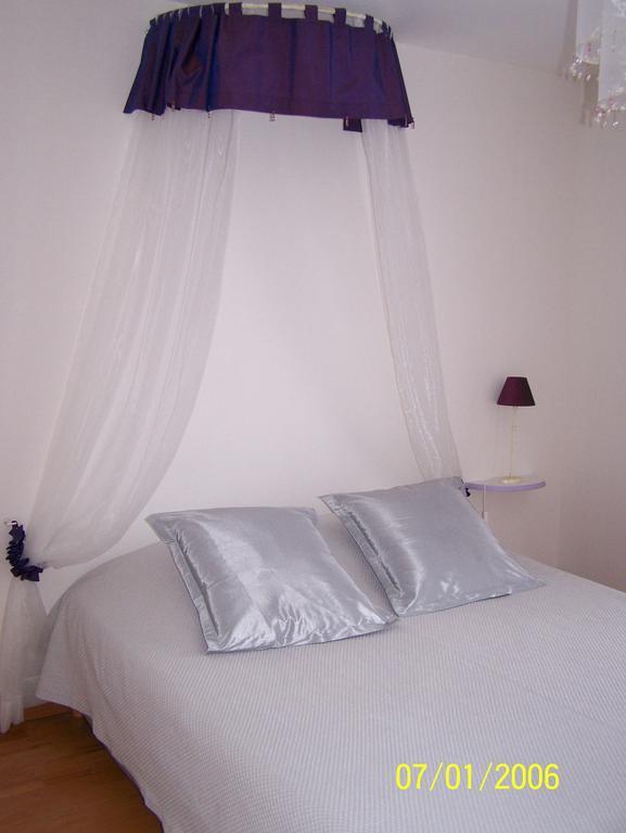 Bed and Breakfast Les Quatre Saisons Moitron-sur-Sarthe Exterior foto